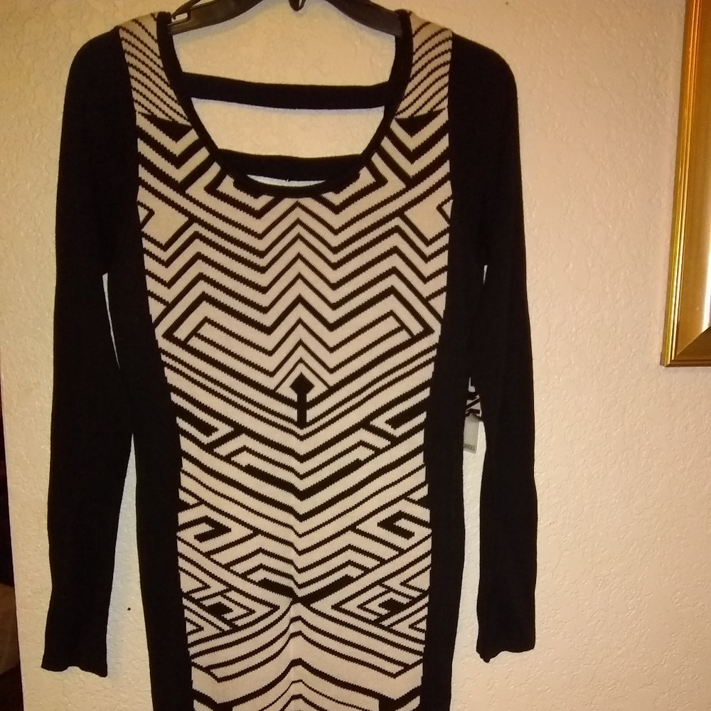 NWT Bongo Black & White Sweater Dress size Medium